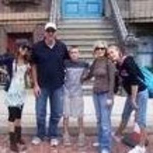 Meet your Posher, Lori